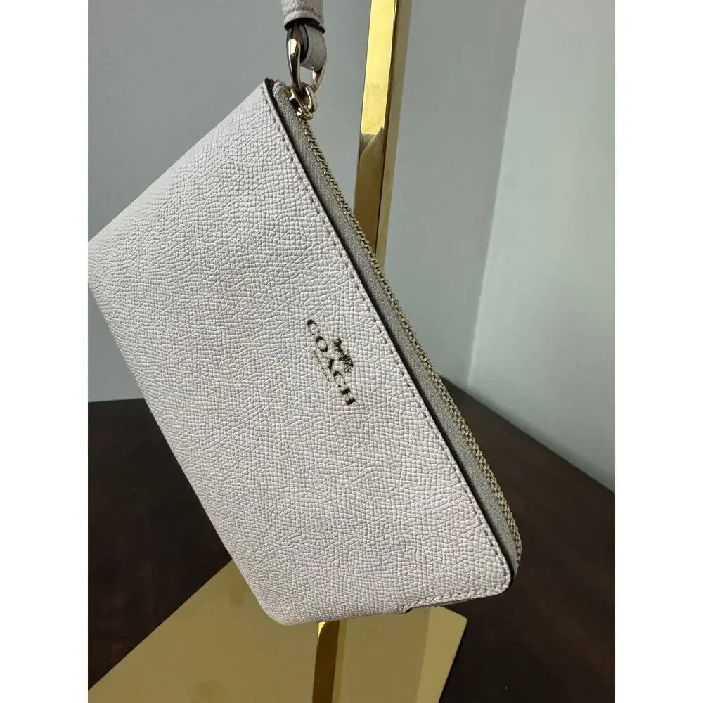 Coach Corner Zip Wristlet Gold/Chalk (off white/cream) NWOT - Picture 2 of 8